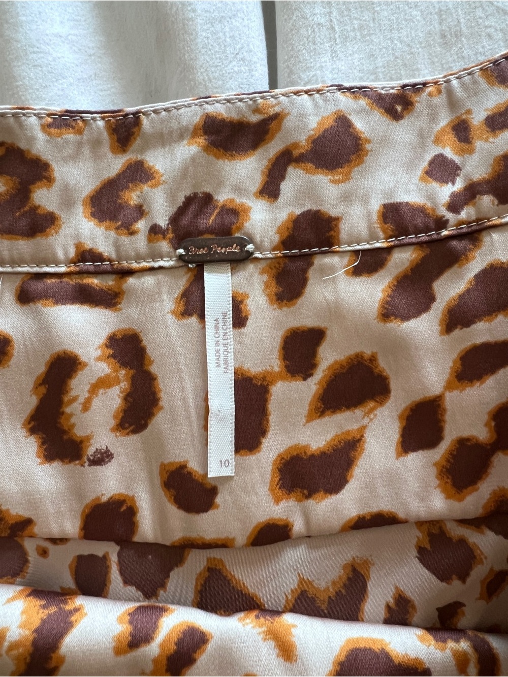 Free People silky bias cut Leopard Print Midi Skirt - Picture 6 of 8